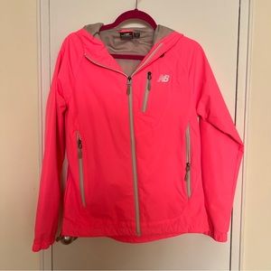 NEW New Balance Windbreaker Full Zip Runners Jacket Neon Pink Athletic Medium